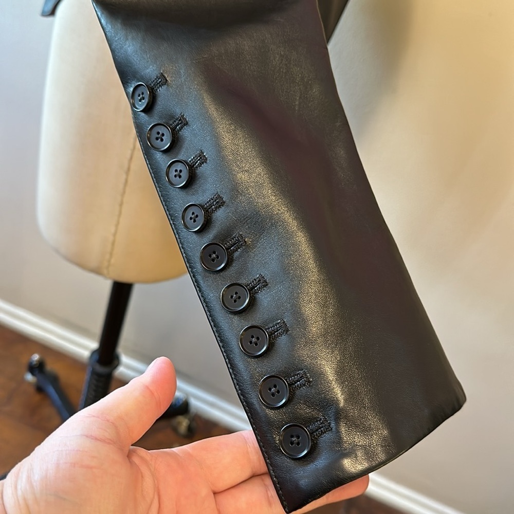 Norisol Ferrari Black Wasp Waist Leather Jacket - Picture 6 of 15